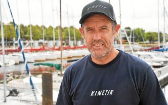 Cet ancien skippeur de la Route du Rhum habille les traileurs du monde entier depuis Tréveneuc