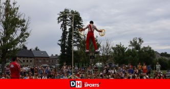 Du Bitume en plein centre d'Hotton, mais celui-là ruisselait d'arts de la rue avec un festival de 80 spectacles gratuits