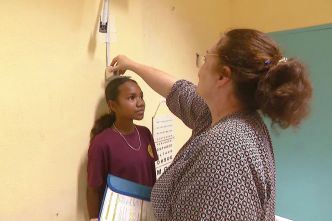 VIDÉO. Les collégiens de sixième doivent tous passer l'examen... médical !