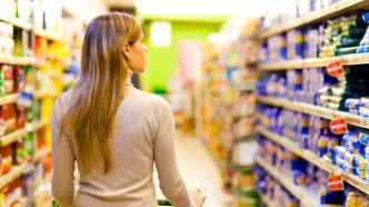 Alerte santé : cet aliment que tout le monde consomme trop souvent est très dangereux