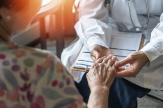 Parkinson : le côté d'apparition influence l'évolution de la maladie