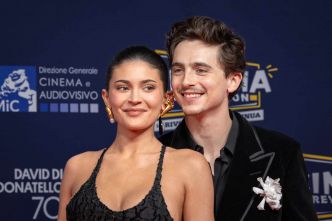 Kylie Jenner et Timothée Chalamet : vacances en France, dans le Var, avec un nouveau look capillaire