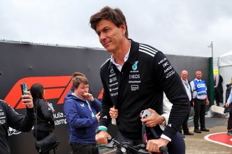 Toto Wolff révèle avoir mis 'un coup de poing' à Kimi Raikkonen !