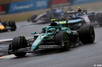 Aston Martin se satisfait de voir ses deux F1 dans les points