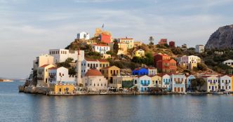 Cette sublime destination en Grèce, bien moins connue que Santorin et Mykonos, est à découvrir pour un séjour loin des touristes