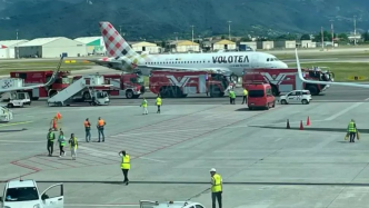 Il a couru en direction du réacteur de l'appareil avec l'intention de se suicider... Ce que l'on sait de l'accident survenu à l'aéroport de Milan