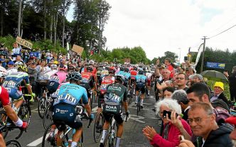 Tour de France 2025 : vous serez en groupe pour suivre l'ascension de la côte de Mûr-de-Bretagne ? Témoignez