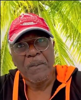 Affaire Nathalie Yamb : Alpha Blondy s'indigne et interpelle Emmanuel Macron