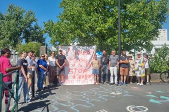 "Tou est fait pour qu'ils restent au fond du trou", trois familles sans papiers expulsées de leur logement dorment à la rue ou dans des voitures
