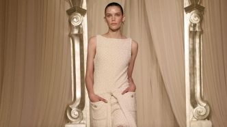 Le dernier défilé signé par le studio de création Chanel, avant l'arrivée de Matthieu Blazy