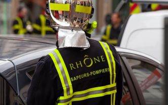 Incendies dans le sud : 270 pompiers d'Auvergne-Rhône-Alpes envoyés en soutien