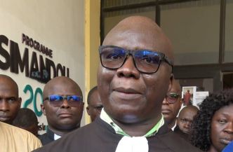 Boycott des audiences: le PM Bah Oury rencontre les avocats