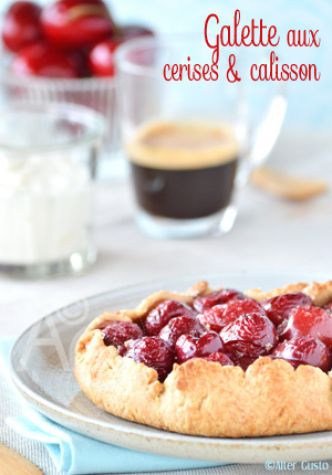Galette aux cerises & calisson ( tartelette rustique ) -