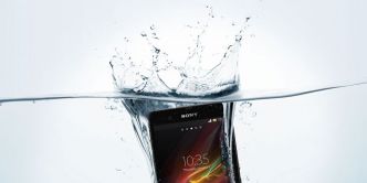 Smartphones étanches : les meilleurs choix pour ne plus noyer votre mobile - FrAndroid