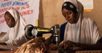 Au Niger, Zoulaha et Zara, anciennes filles de gangs sauvées de la rue | Céline Vergne Avocat