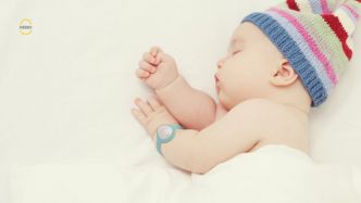 Neebo : le bracelet pour bébé qui va rassurer les parents