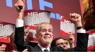 Le président autrichien soutient les femmes voilées