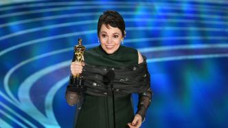 "C'est drôle, non ? J'ai un Oscar" : le surprenant discours d'Olivia Colman, sacrée meilleure actrice