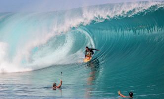 Surf de gros – 9 mai/Teahupo'o : Focus sur Ruarii Atani et Ariihoe Tefaafana