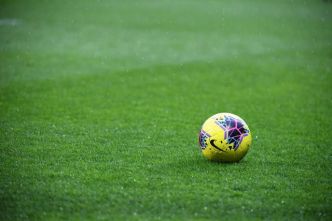 Foot - Championnat d'Ecosse - Écosse : Hearts of Midlothian veut diviser les salaires par deux
