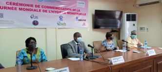 Burkina : « La mauvaise gestion hygiénique des menstrues est cause d'abandon scolaire pour les jeunes filles » (Pr Stanislas Ouaro)