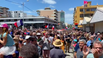 Nouvelle-Calédonie : 10 000 personnes se mobilisent pour demander la réouverture du corps électoral provincial