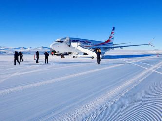 Historique : un 737 MAX en Antarctique (photos, vidéo)