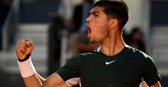 Tennis - Wimbledon : Alcaraz lâche deux sets mais passe au 2e tour