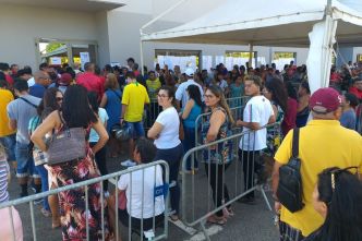 Les électeurs brésiliens votent en masse à Cayenne