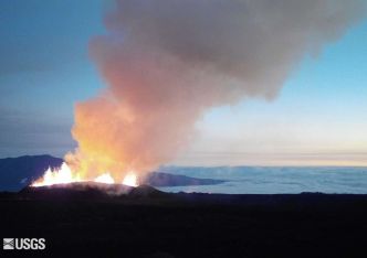 En images : le nuage de fumée du Mauna Loa s'étend jusqu'au Maghreb !