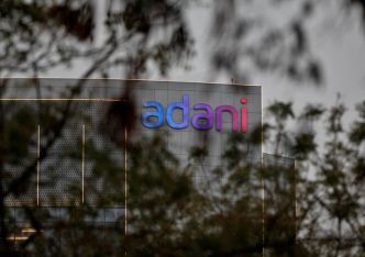 Adani Enterprises met en veilleuse un plan d'obligations de 122 millions de dollars - Bloomberg News