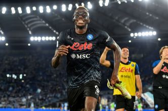 Un duel Paris – Manchester United pour arracher le nouveau goleador du Napoli