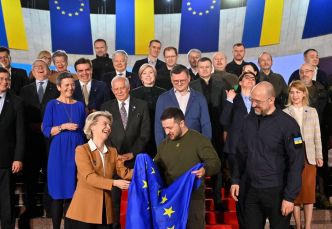 Guerre en Ukraine/UE : certainement l’image la plus folle de ce début de siècle !