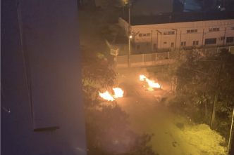 Des barrages enflammés dans la nuit et des axes routiers bloqués ce matin en Guadeloupe