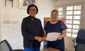 Jeanine Taty Koumba remplace Paulette Missambo à la tête de lUnion nationale (Autre presse)