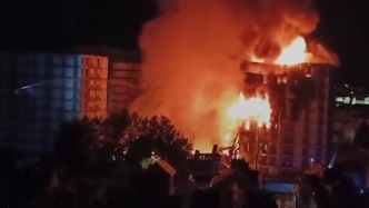 Vidéo. Découvrez les images impressionnantes de l'incendie à Rouen qui a provoqué l'effondrement de deux immeubles