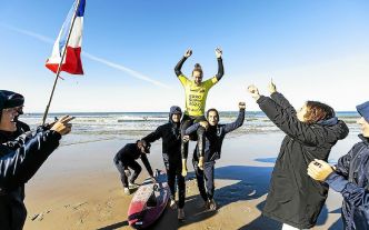 La double vie de Camille Dubrana engagée aux Championnats de France de surf