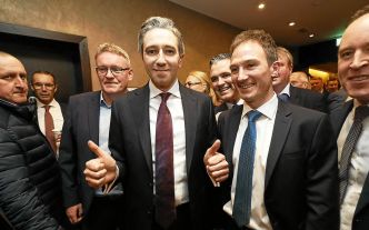 Irlande : Simon Harris désigné par son parti pour devenir Premier ministre
