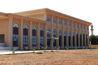 Élections législatives au Togo: la Cour constitutionnelle valide 2 350 candidats pour 113 sièges (RFI)