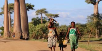 Oxfam pointe du doigt la persistance des inégalités dans les pays aidés par le FMI