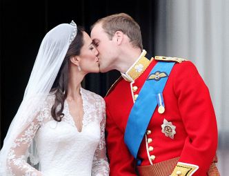 Kate et William : on ne le savait pas, mais Charles III a joué un rôle dans leur mariage royal