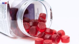 Ces compléments alimentaires aux allures de bonbons peuvent présenter des risques pour la santé  | TF1 INFO