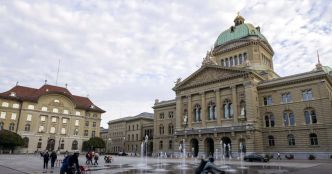 Suisse. Le Parlement vote l'interdiction de tout symbole « extrémiste »