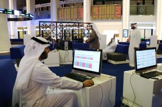 Les principaux marchés du Golfe se calment en raison des inquiétudes concernant la baisse des taux d'intérêt américains
