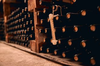 Justice genevoise: Un vigneron prié d'évacuer des dizaines de milliers de bouteilles