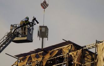 Incendie de la Bourse de Copenhague : Le feu n'est toujours pas éteint