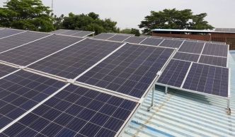 Burkina Faso : L’importation des panneaux solaires soumise à un quota d’enlèvement préalable auprès des unités nationales