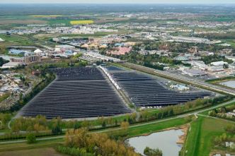 Disneyland Paris : 82 000 panneaux solaires au dessus du parking visiteurs, un record en Europe