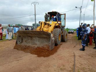 Port-Gentil : Lancement des travaux de réfection des routes secondaires
