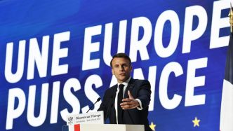 "Autonomie stratégique", bouclier antimissile, préférence européenne: Pour Emmanuel Macron, l'Europe "doit montrer qu'elle n'est jamais vassale des États-Unis"